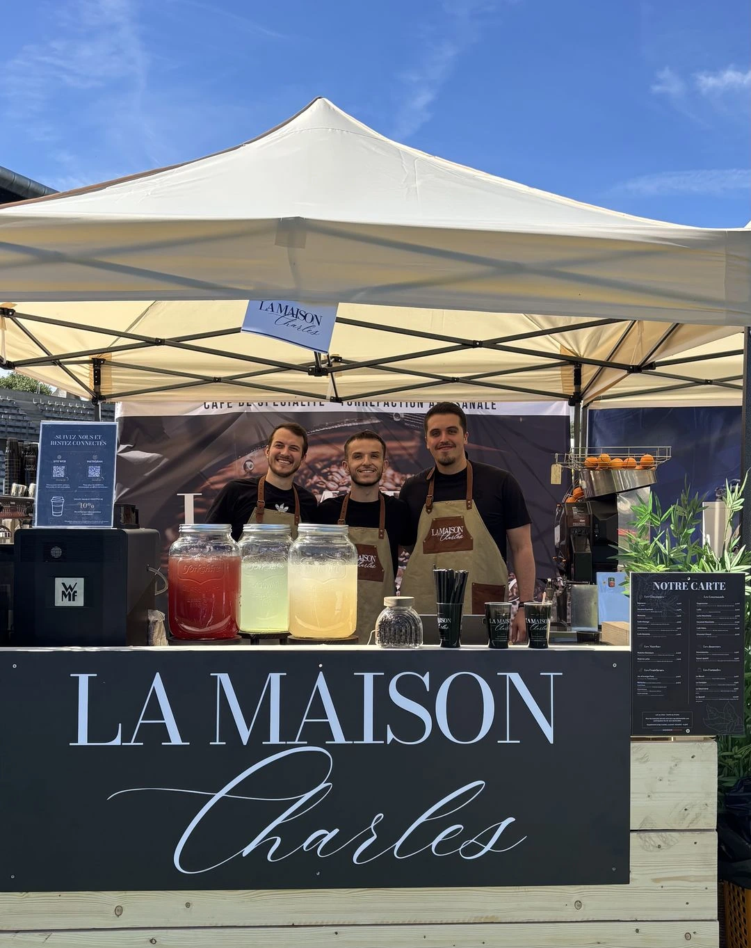 Stand café et boissons au tournoi Paris Volley